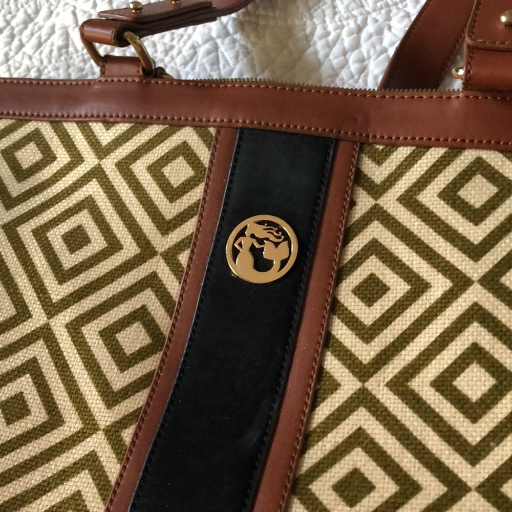 Large handbag - Picture 6 of 6